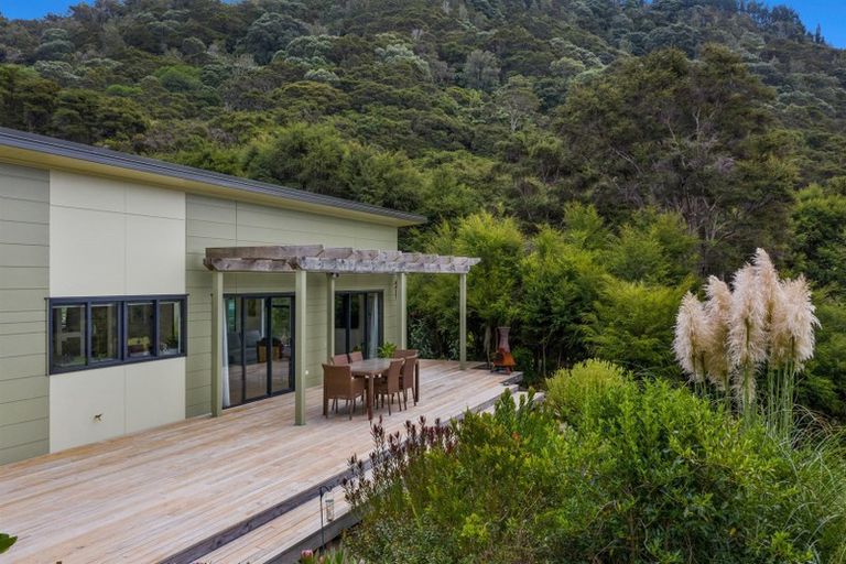 Photo of property in 4 Kereru Lane, Matata, Whakatane, 3194
