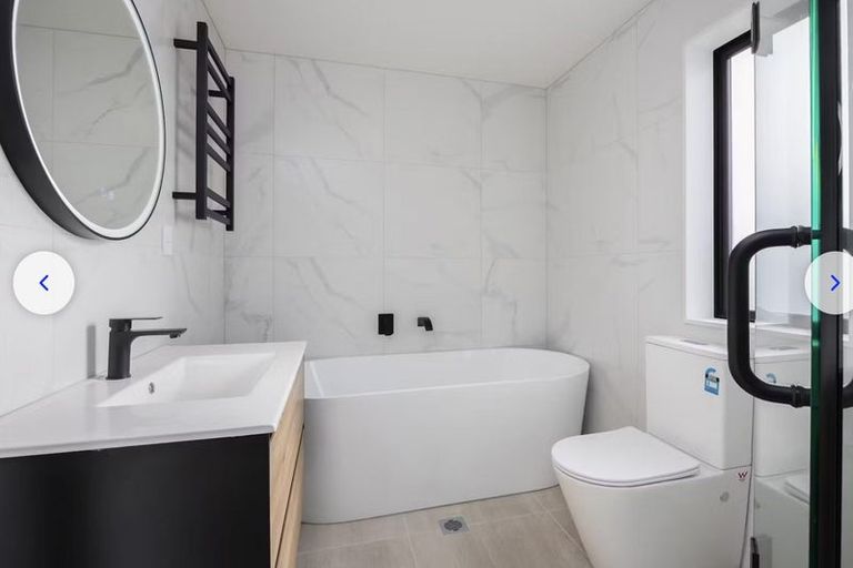 Photo of property in 30a Coronation Road, Hillcrest, Auckland, 0627