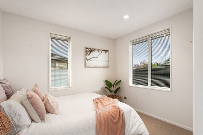Photo of property in 2/70 Saint Martins Road, Saint Martins, Christchurch, 8022