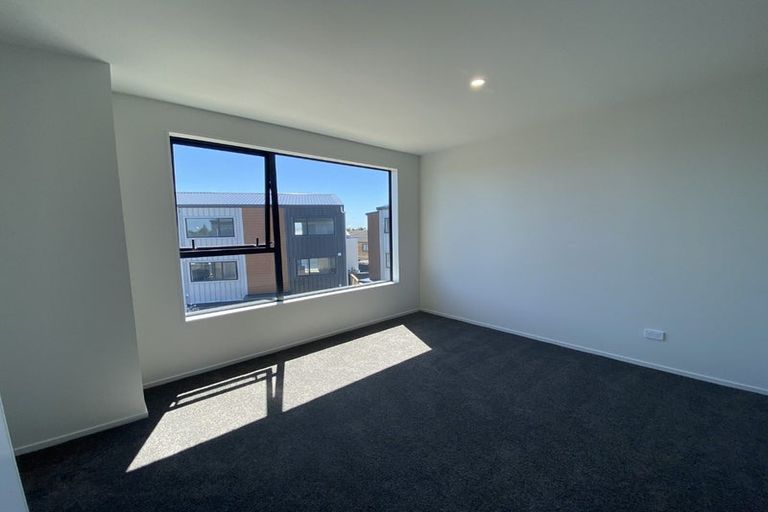 Photo of property in 43 Marumaru Lane, Manurewa, Auckland, 2102