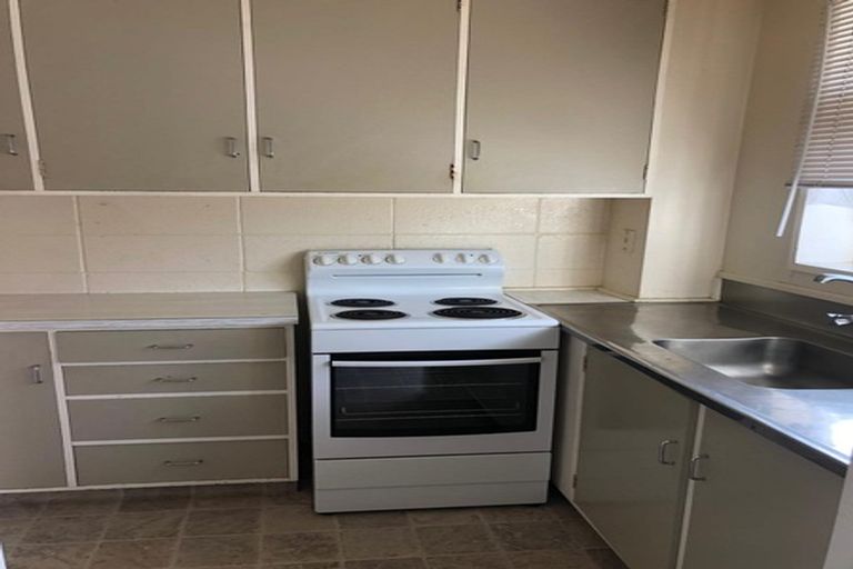 Photo of property in 1/569 High Street, Boulcott, Lower Hutt, 5010