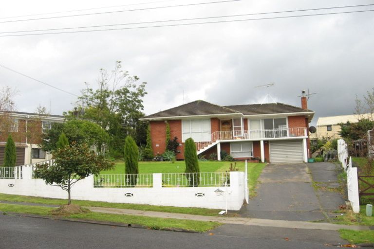 Photo of property in 20 Portadown Avenue, Pakuranga Heights, Auckland, 2010