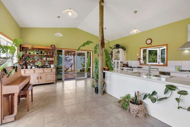 Photo of property in 400 State Highway 3, Kaitoke, Wanganui, 4572