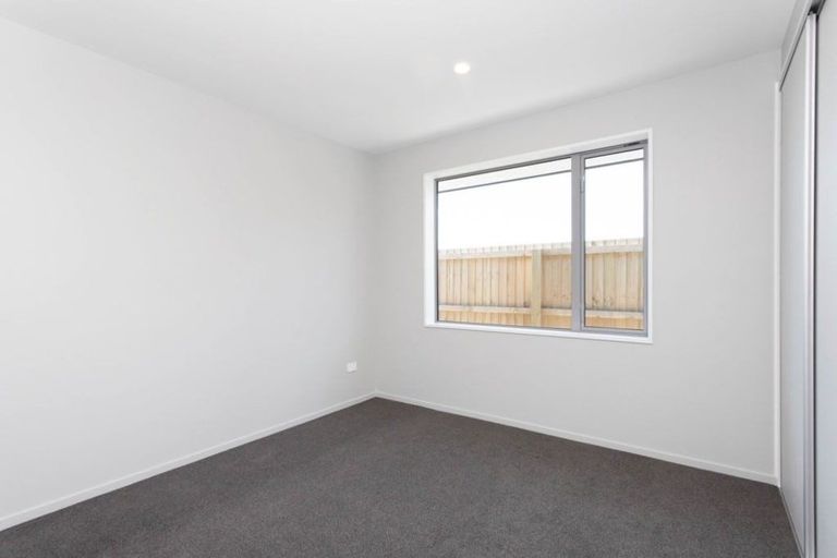 Photo of property in 60 Cameo Grove, Marshland, Christchurch, 8083