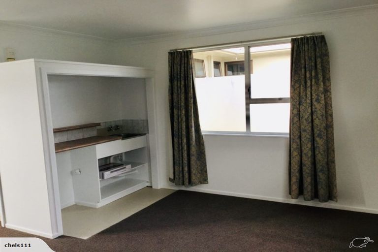 Photo of property in 6 Windsor Terrace, Taradale, Napier, 4112