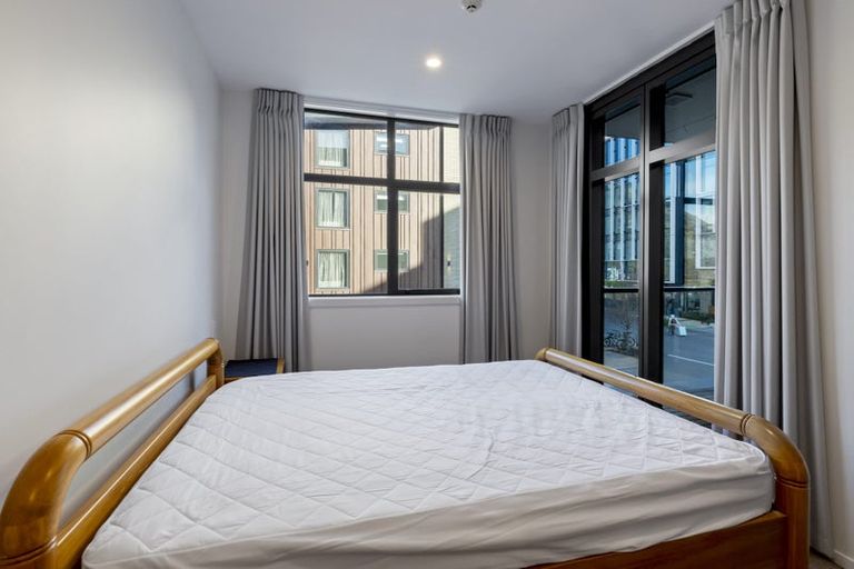 Photo of property in Wyndham Gardens Apartments, 110/30 Red Oaks Drive, Frankton, Queenstown, 9300