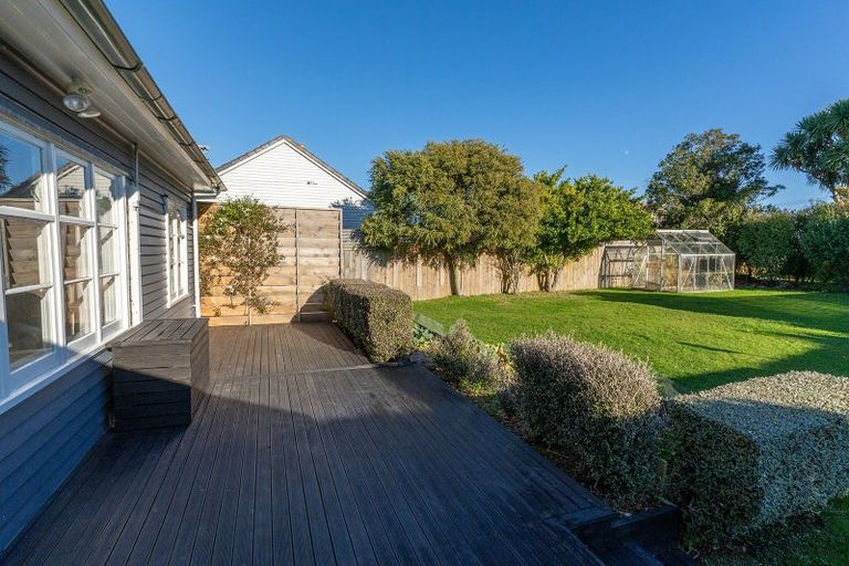 Photo of property in 37 Puketai Street, Andersons Bay, Dunedin, 9013