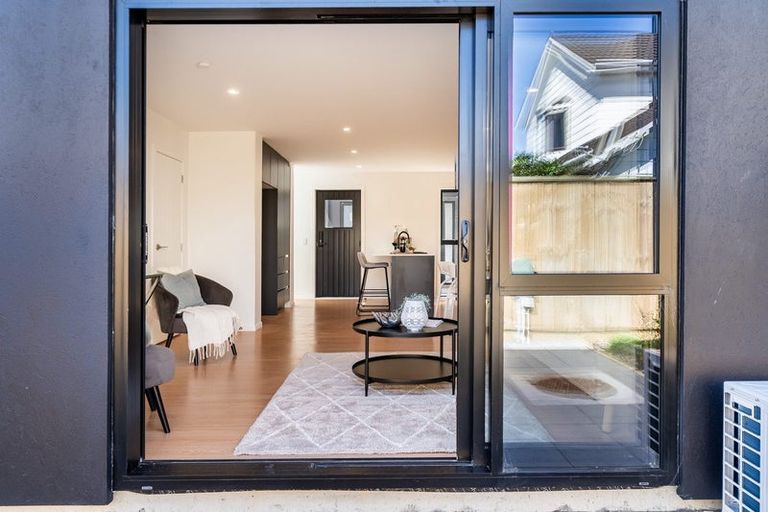 Photo of property in 4/8 Victoria Street, Ebdentown, Upper Hutt, 5018