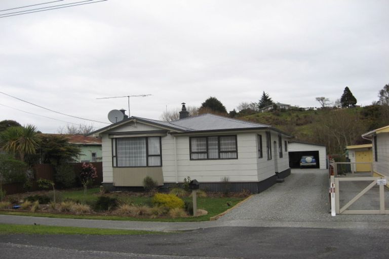 Photo of property in 9 Inverness Street, Dunollie, Runanga, 7803