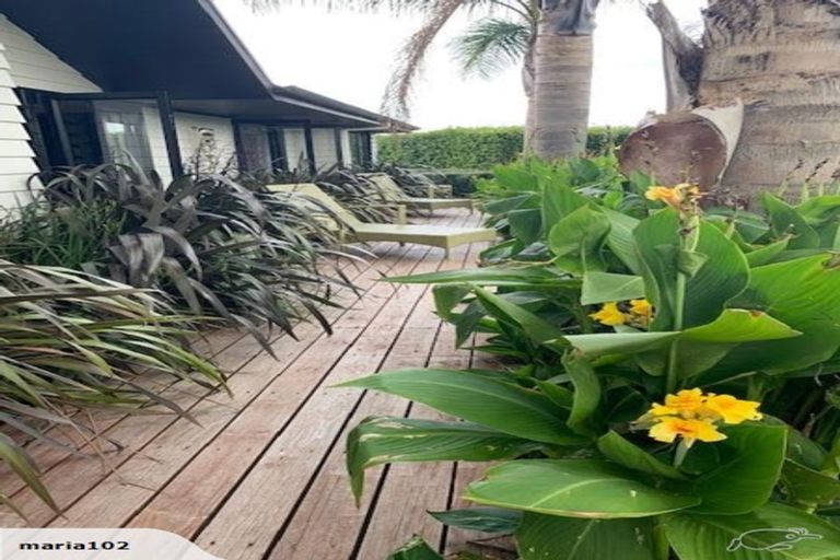 Photo of property in 78b Koraha Road, Kumeu, 0892