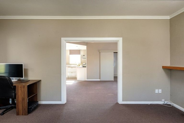 Photo of property in 40 De Lautour Road, Inner Kaiti, Gisborne, 4010