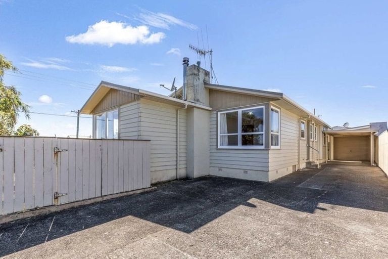 Photo of property in 32 Parsons Avenue, Levin, 5510