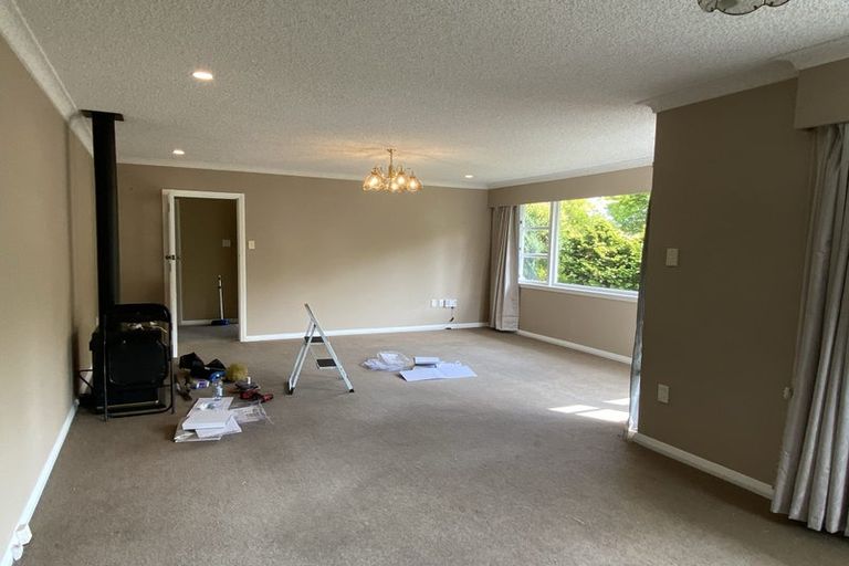 Photo of property in 18 Churchill Avenue, Hokowhitu, Palmerston North, 4410