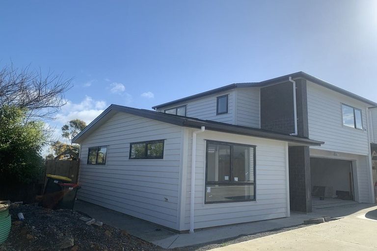 Photo of property in 98 Cardiff Road, Pakuranga, Auckland, 2010