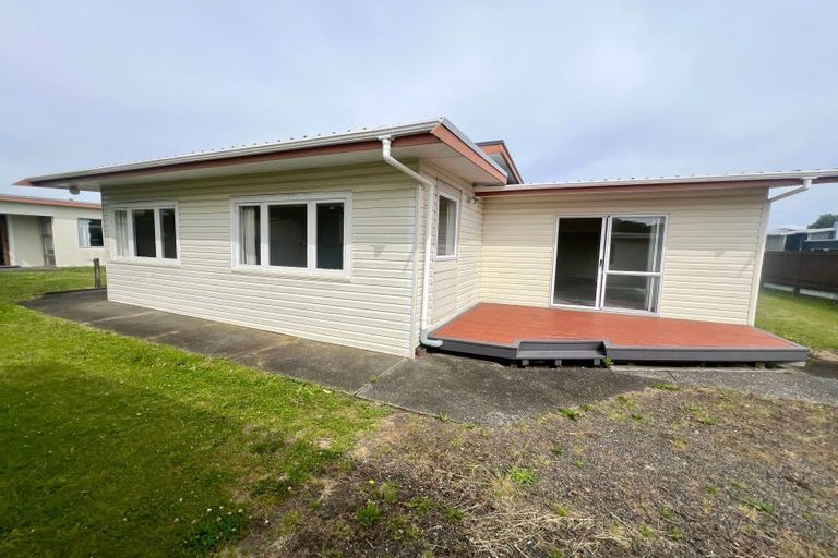 Photo of property in 2 School Road, Whitianga, 3510