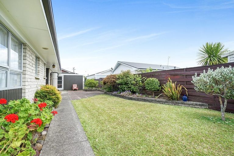 Photo of property in 1126b Heaphy Terrace, Fairfield, Hamilton, 3214