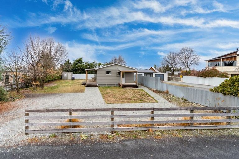 Photo of property in 39 Glencairn Road, Twizel, 7901