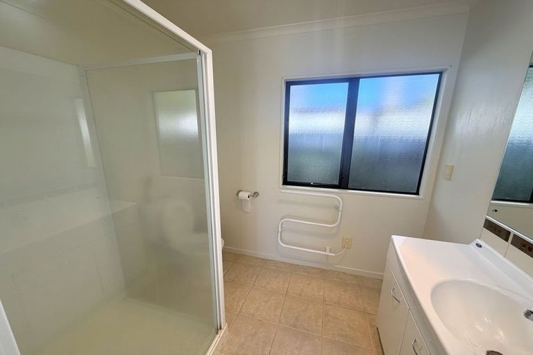 Photo of property in 311 Chapel Road, Flat Bush, Auckland, 2016