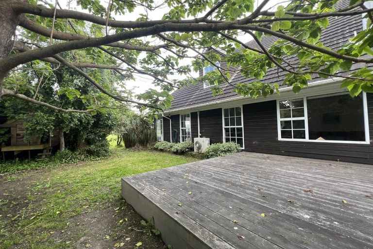 Photo of property in 295 Wooldridge Road, Harewood, Christchurch, 8051
