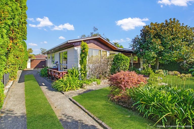 Photo of property in 5 Rewarewa Street, Owhata, Rotorua, 3010