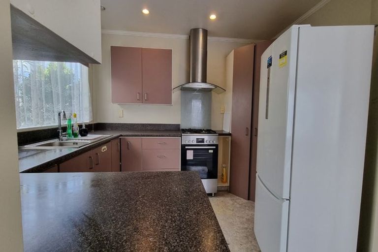 Photo of property in 5 Rowland Avenue, South Dunedin, Dunedin, 9012