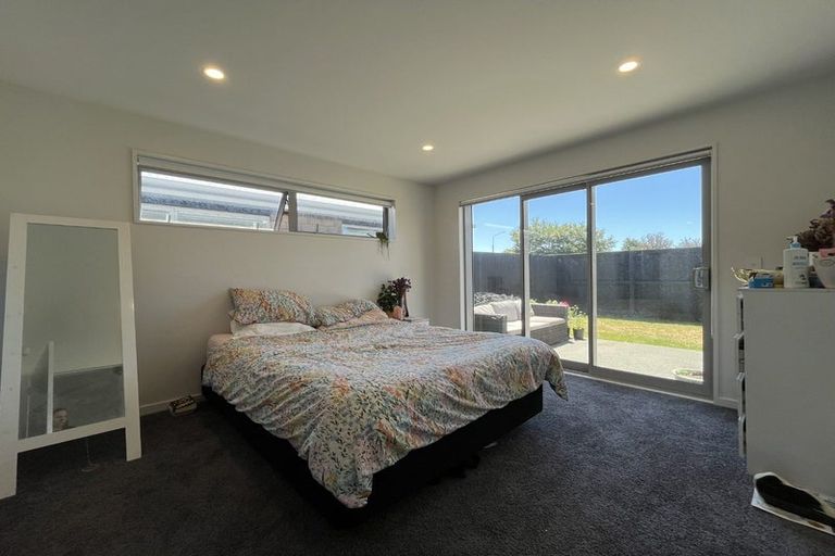 Photo of property in 38 Horoeka Street, Russley, Christchurch, 8042