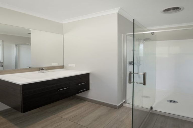 Photo of property in 128 Korokoro Crescent, Thames, 3500