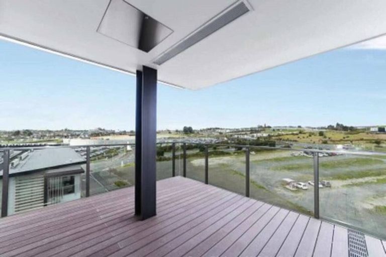 Photo of property in 322/3 Kaipiho Lane, Albany, Auckland, 0632