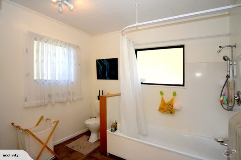 Photo of property in 17 Bandipur Terrace, Broadmeadows, Wellington, 6035