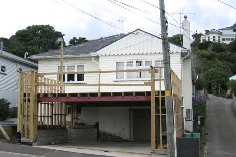 Photo of property in 25a Clyde Street, Island Bay, Wellington, 6023