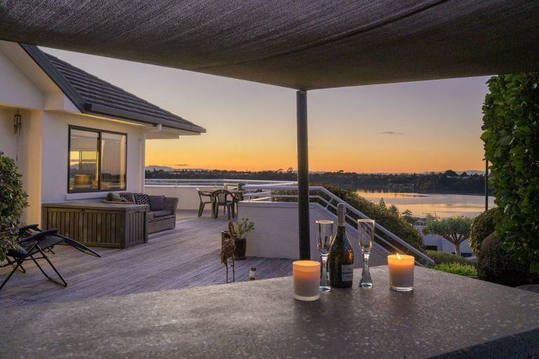 Photo of property in 29 Downing Place, Welcome Bay, Tauranga, 3112