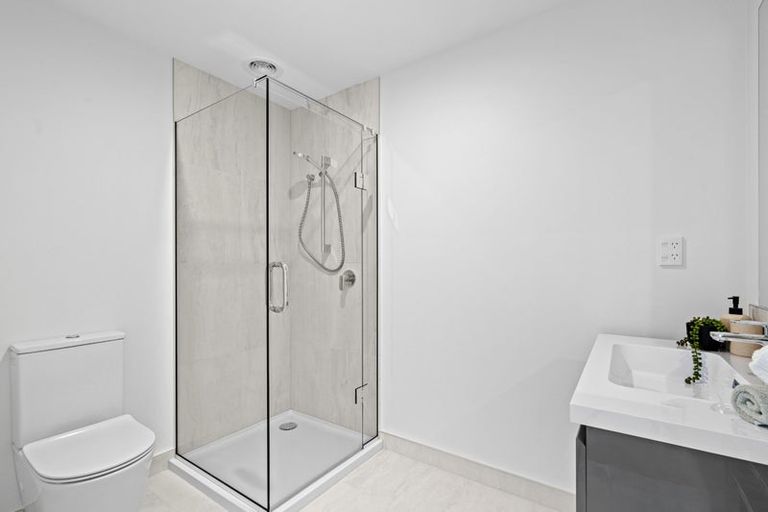 Photo of property in 115c Lincoln Road, Addington, Christchurch, 8024