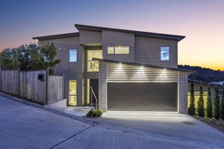 Photo of property in 59 Golden Morning Drive, Albany Heights, Auckland, 0632