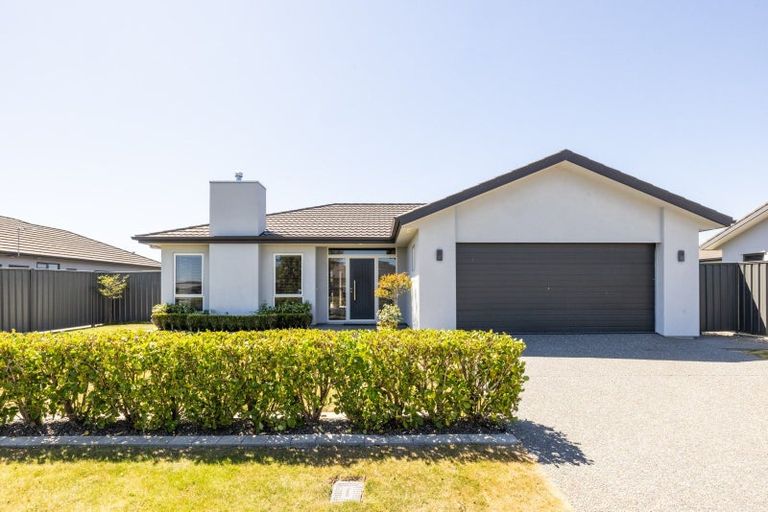 Photo of property in 10 Kapiti Drive, Poraiti, Napier, 4112