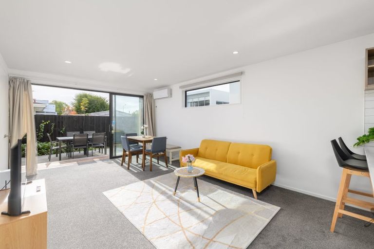 Photo of property in 52e Picton Avenue, Riccarton, Christchurch, 8011