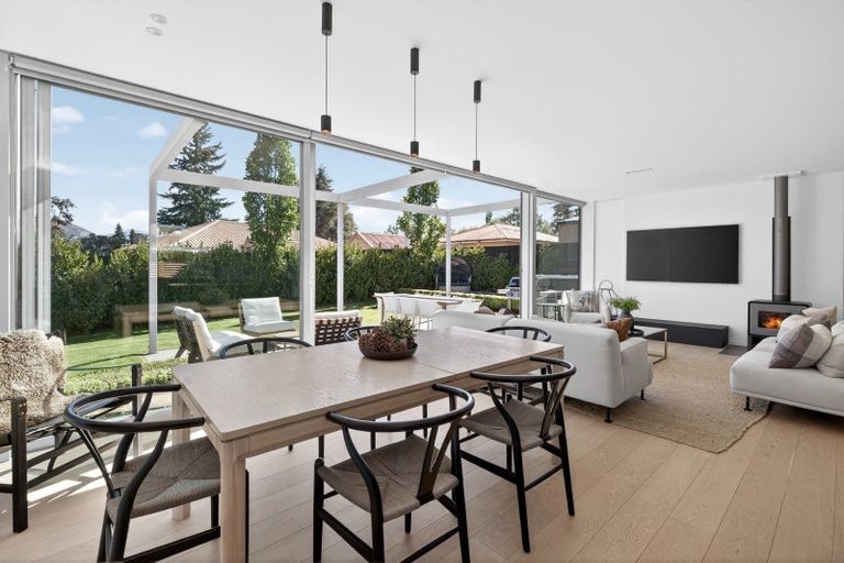 Photo of property in 1/61 Eely Point Road, Wanaka, 9305