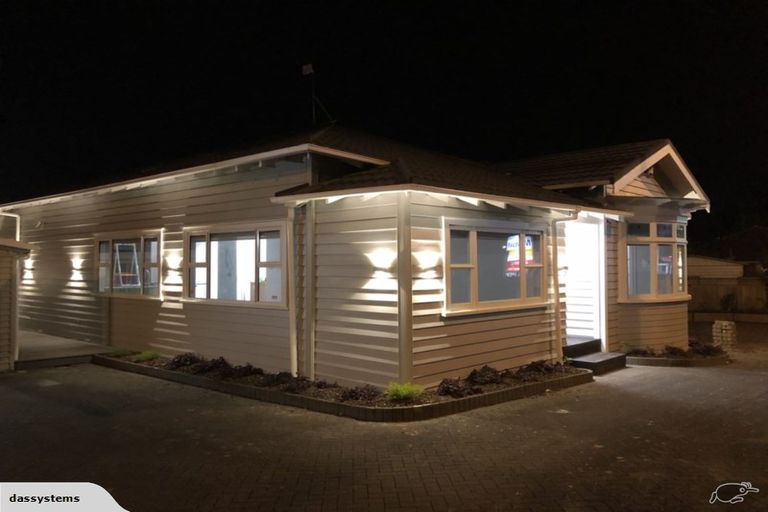 Photo of property in 57 Green Lane East, Remuera, Auckland, 1050