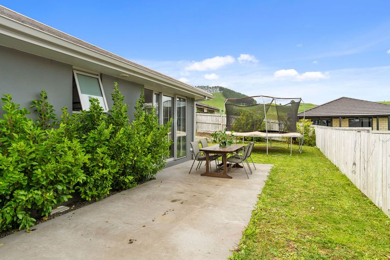 Photo of property in 15 Bryan Gallagher Place, Welcome Bay, Tauranga, 3175