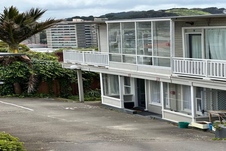 Photo of property in 327 Adelaide Road, Newtown, Wellington, 6021