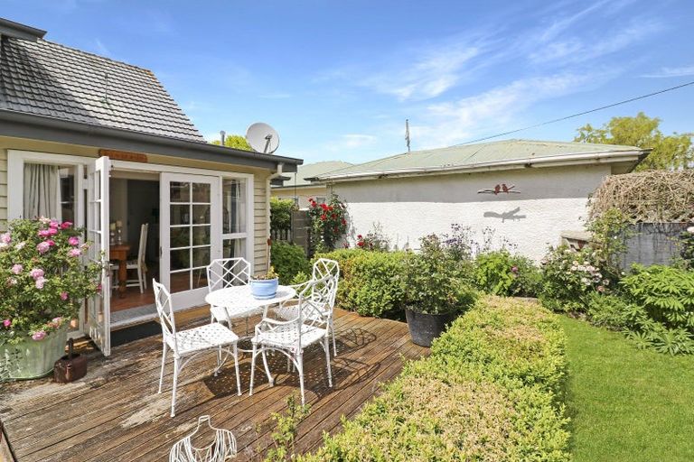 Photo of property in 34 Queen Street, Dannevirke, 4930