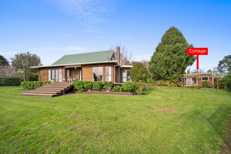 Photo of property in 528 Ponga Road, Opaheke, Papakura, 2584
