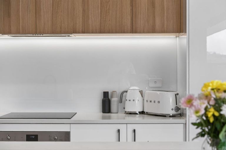 Photo of property in 4 Porokaiwhiri Avenue, Helensville, 0800