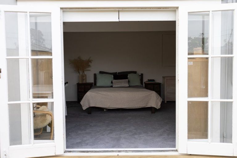 Photo of property in 1/27 Huka Road, Birkenhead, Auckland, 0626