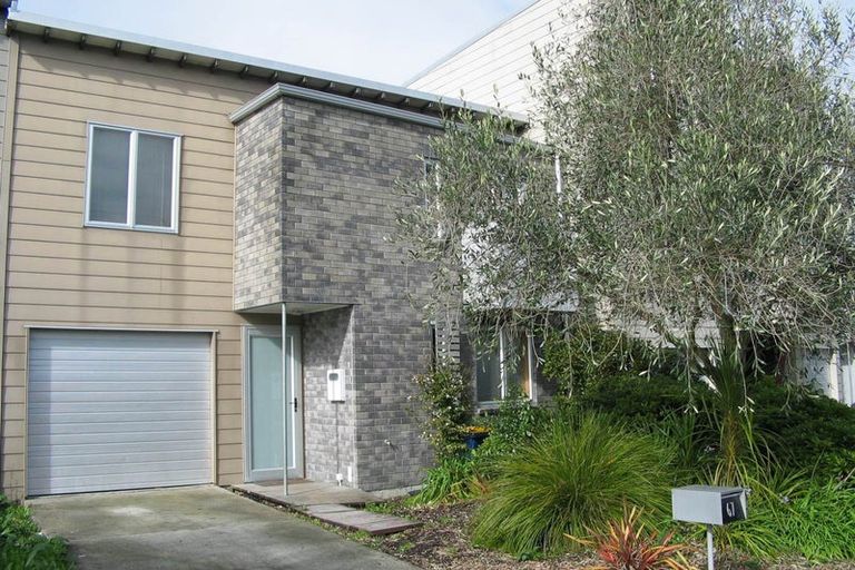 Photo of property in 67 Albionvale Road, Glen Eden, Auckland, 0602