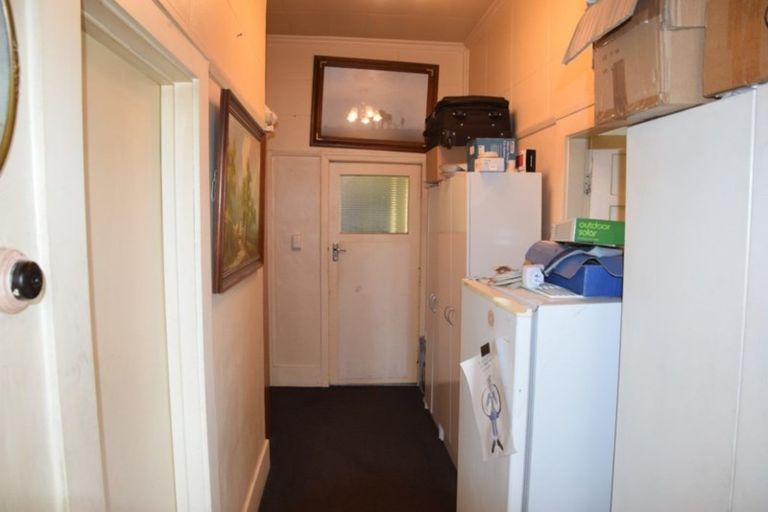 Photo of property in 124 Moulson Street, Strathern, Invercargill, 9812