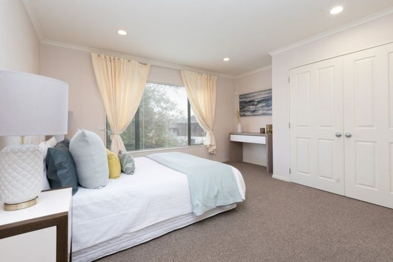 Photo of property in 51c Moore Street, Howick, Auckland, 2014