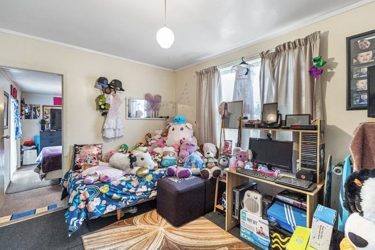 Photo of property in 96 Holland Road, Fairfield, Hamilton, 3214