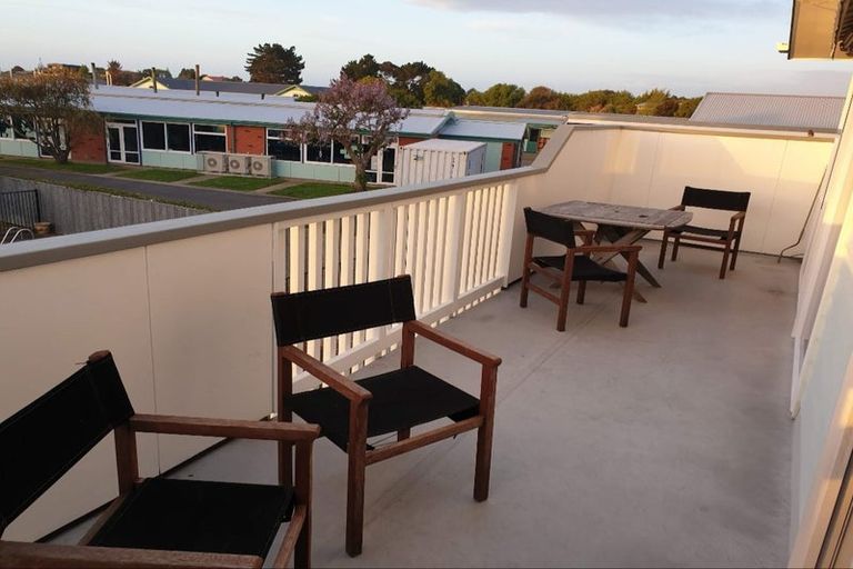 Photo of property in 57 Gray Avenue, Paraparaumu Beach, Paraparaumu, 5032