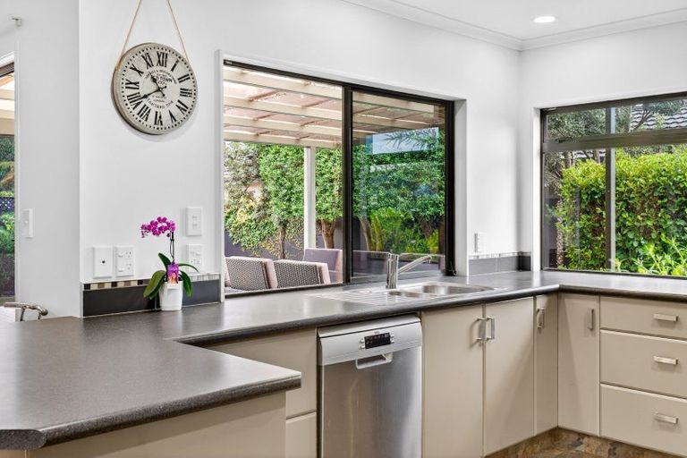 Photo of property in 4a Mission Road, Greenmeadows, Napier, 4112