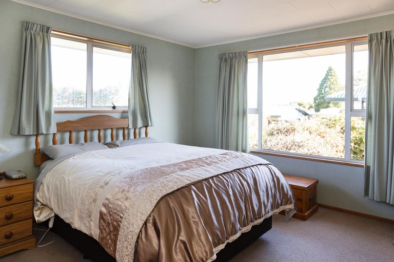 Photo of property in 11 Parklane Place, Weston, Oamaru, 9401